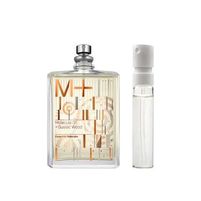Escentric Molecules - Molecule 01 + Guaiac Wood - muestra